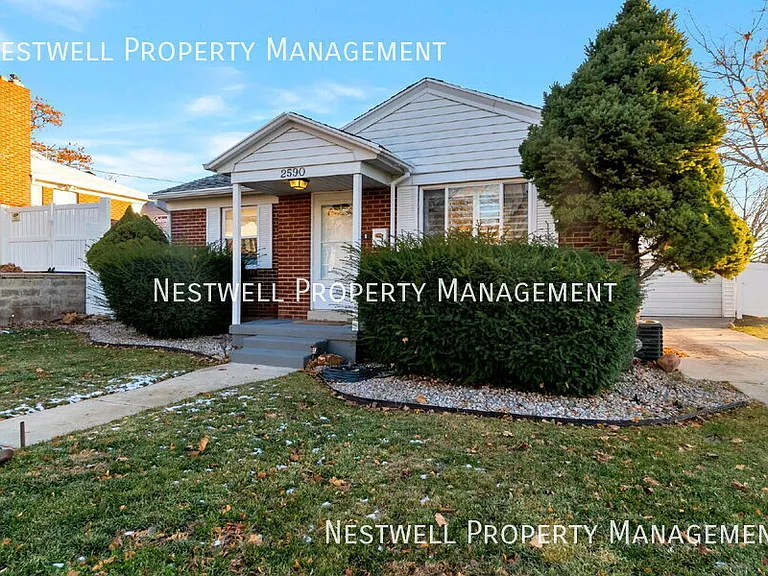 2590 E Wilmington Ave — Photo 25
