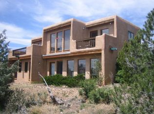 54 Cresta Pequena, Santa Fe, NM 87505