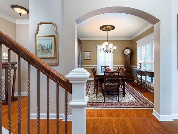 4th image of 8337 Elmcroft Ct