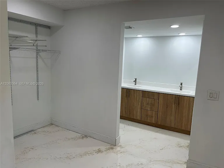9105 SW 19th Pl #A — Photo 20