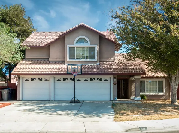 686 Tusky Ave, Los Banos, CA 93635