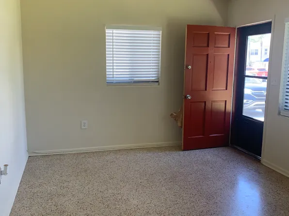 379 N Brevard Ave, Cocoa Beach, FL 32931
