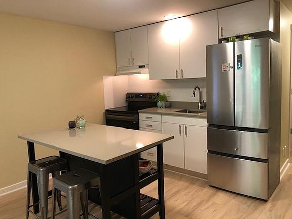 Kitchen Island with Bar Stools