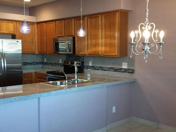 4th image of 13847 N Hamilton Dr Unit 106