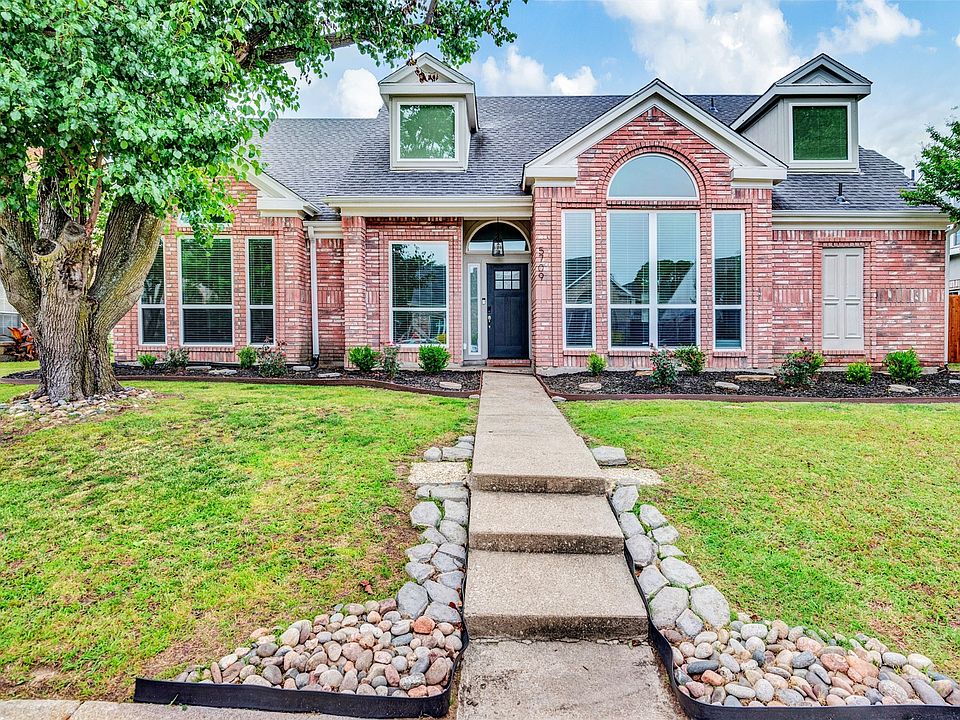 1st image of 5709 Willowbrook Dr