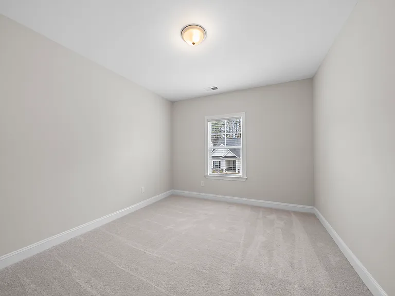 817 Hester Rd — Photo 16