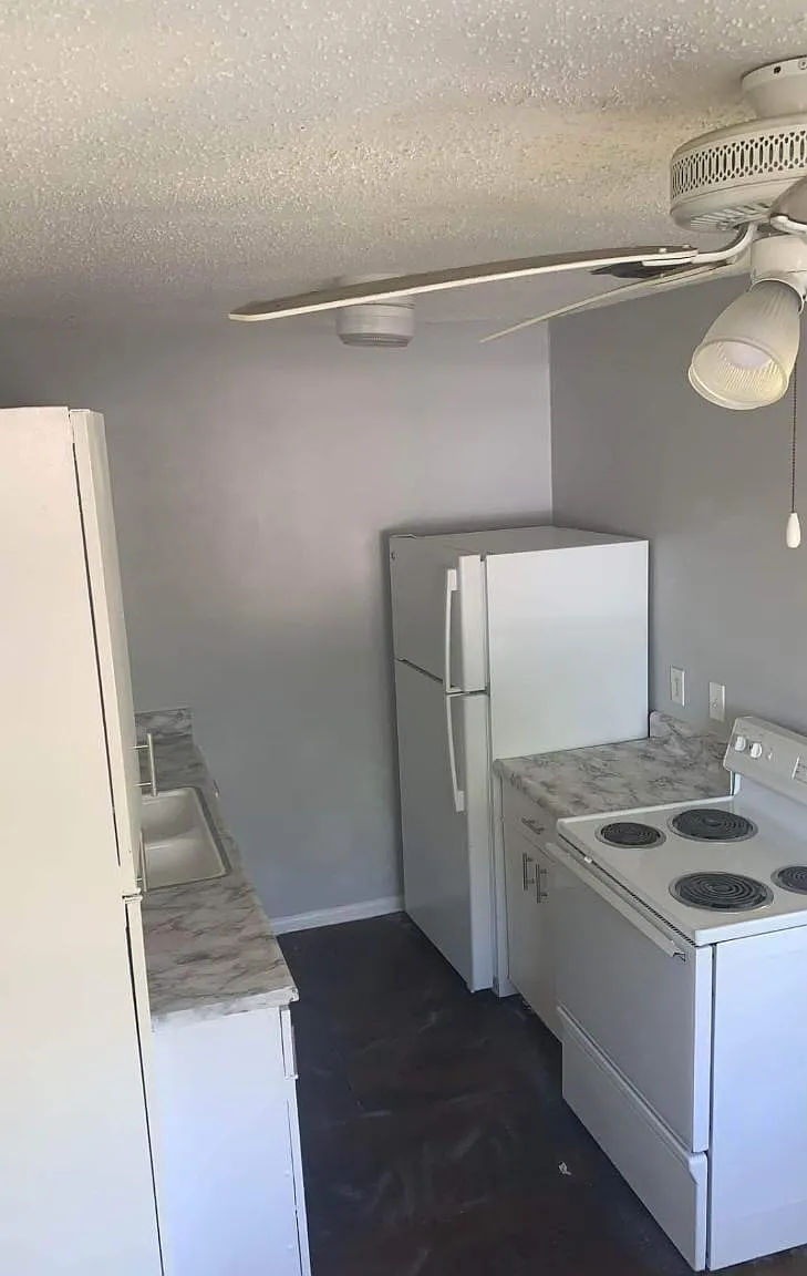 6641 San Pedro Ave — Photo 1