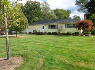 6501 Royalwood Rd, North Royalton, OH 44133