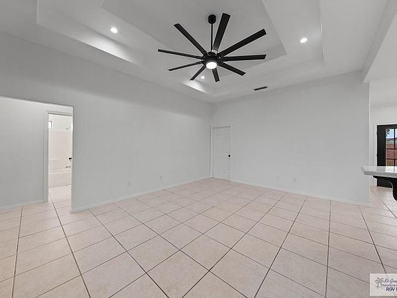 5th image of 3403 Brasilia Dr