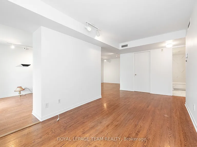 939 N River Rd #105 — Photo 16
