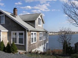 33 Edgewater Rd, Hull, MA 02045