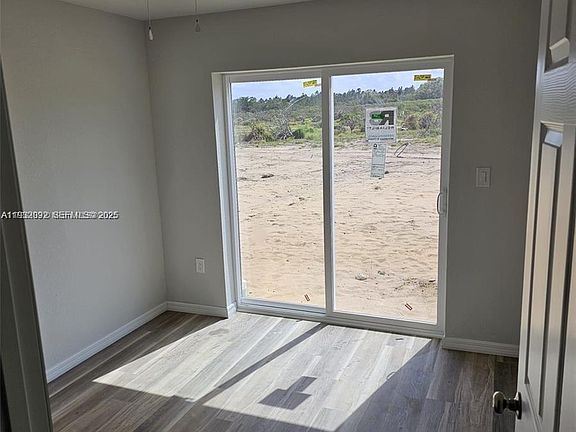 5th image of 1219 Ramona Ave