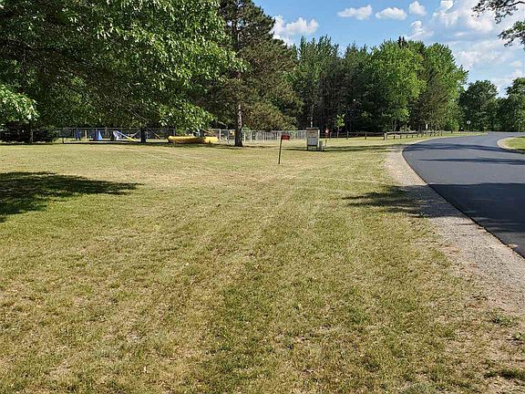 4th image of 1039 N Archers Way