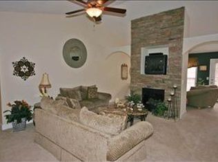 121 Saxon Falls Ct, Greenville, SC 29607