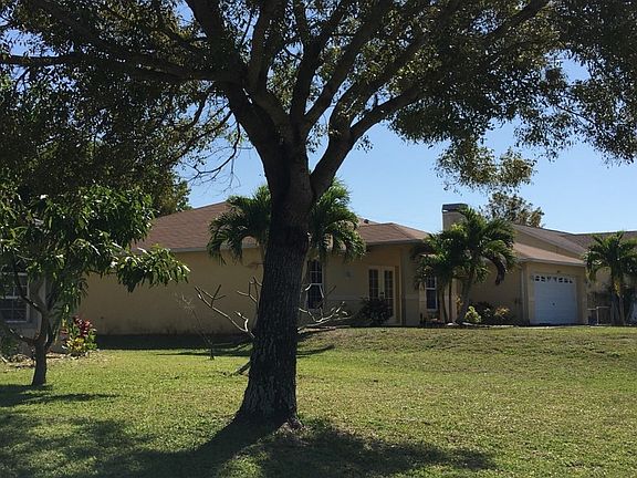 3rd image of 3405 SW 25th Pl