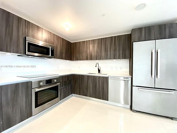 2nd image of 488 NE 18th St Unit 405