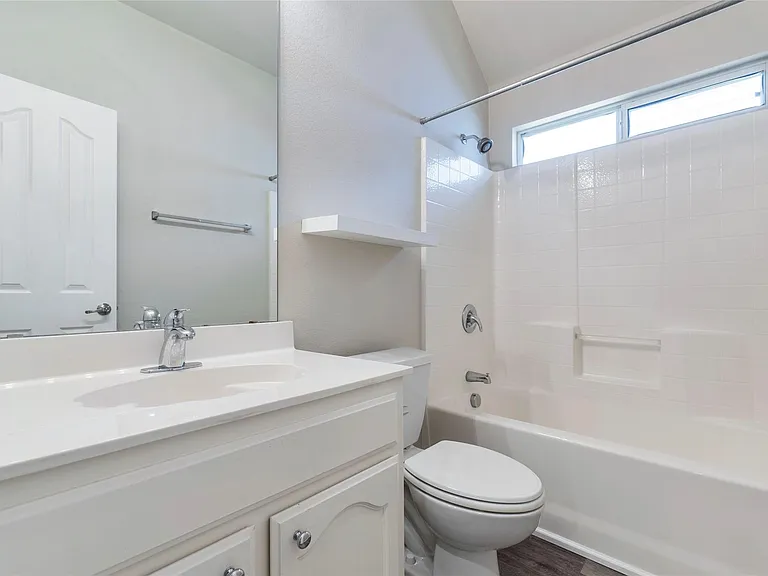 5109 Keating St — Photo 15