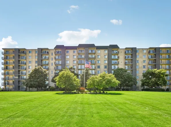 5400 Walnut Ave Unit 115, Downers Grove, IL 60515
