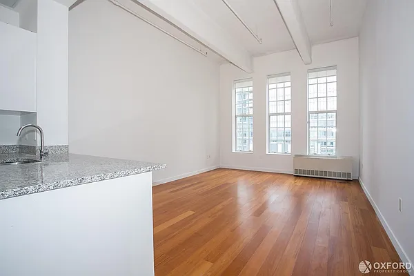 Rented by Oxford Property Group | media 26