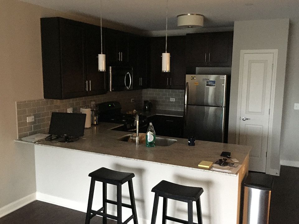 1st image of 733 Chicago Ave Unit 314