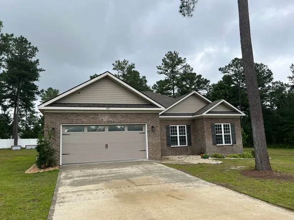 407 Tradewind Trl, Statesboro, GA 30458