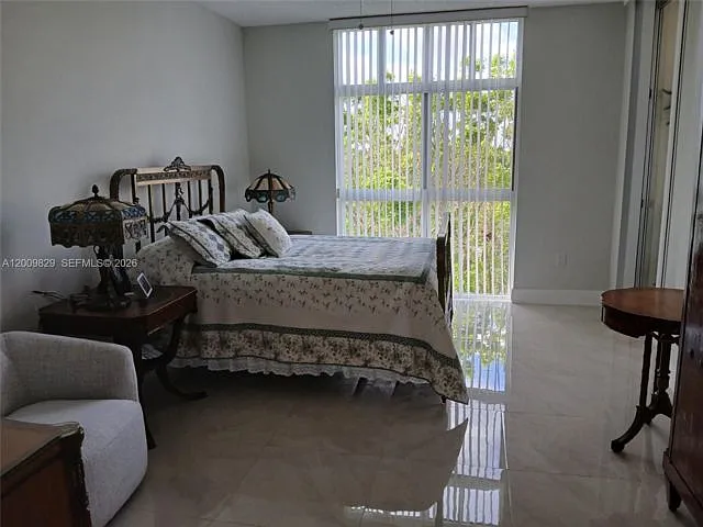9805 NW 52nd St — Photo 12