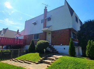 8951 Haven Pl, Philadelphia, PA 19152