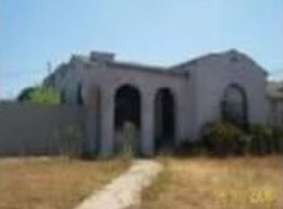 1600 W 105th St, Los Angeles, CA 90047
