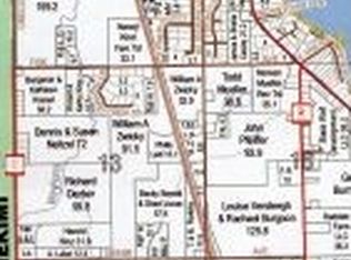 Nekimi Ave, Oshkosh, WI 54902