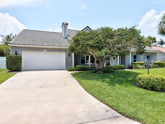 3rd image of 1245 Olde Doubloon Dr