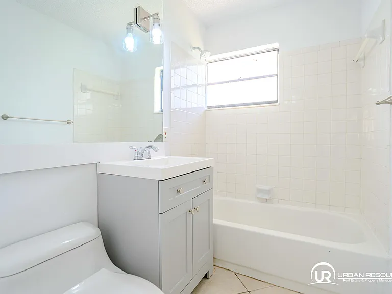 3265 Virginia St #15 — Photo 19
