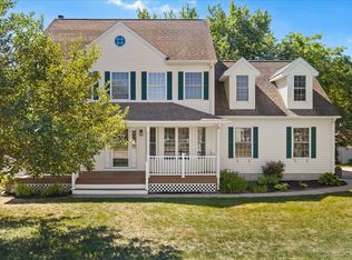 466 Judson Ave, Groton, CT 06355