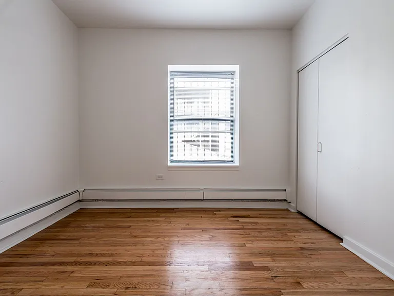 5036 W Quincy St — Photo 2