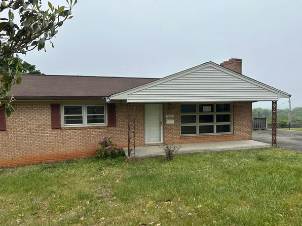 865 Olney Rd, Vinton, VA 24179