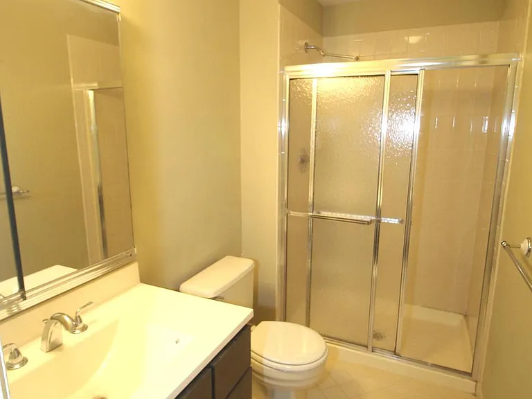 681A Rose Hollow Dr — Photo 24