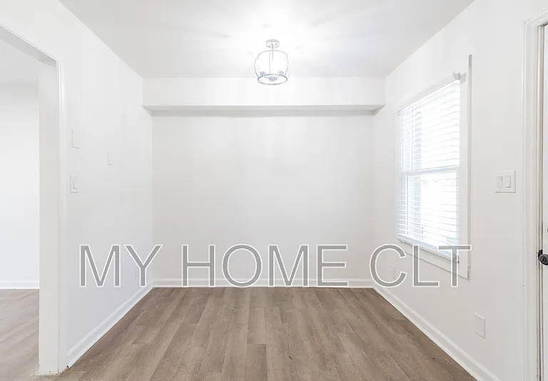 931 Cantwell St #1 — Photo 5