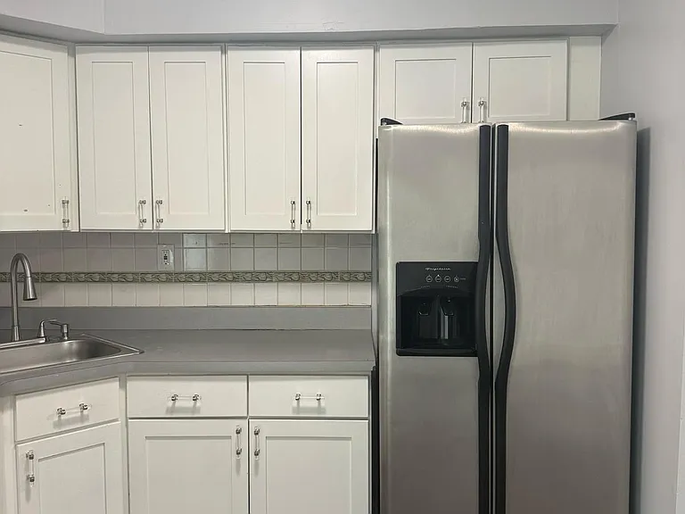 7 Potomac Ave — Photo 10