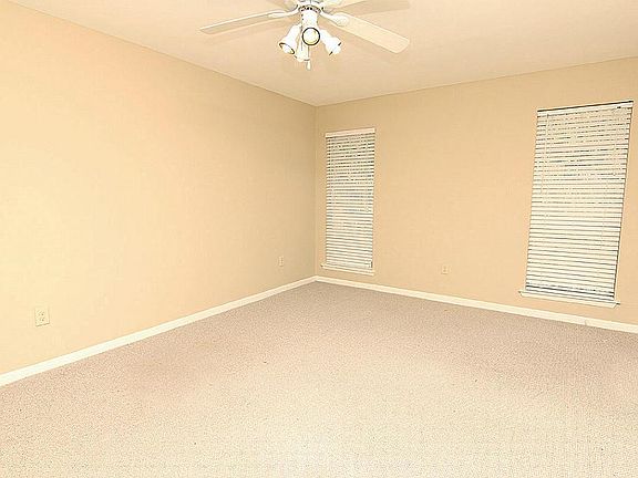 4th image of 2626 Holly Hall St APT 202