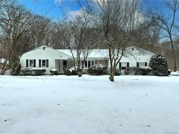 6 Diana Drive, Woodbridge, CT 06525