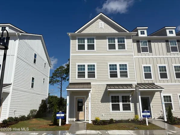 245 Pelican Flight Loop, Wilmington, NC 28412