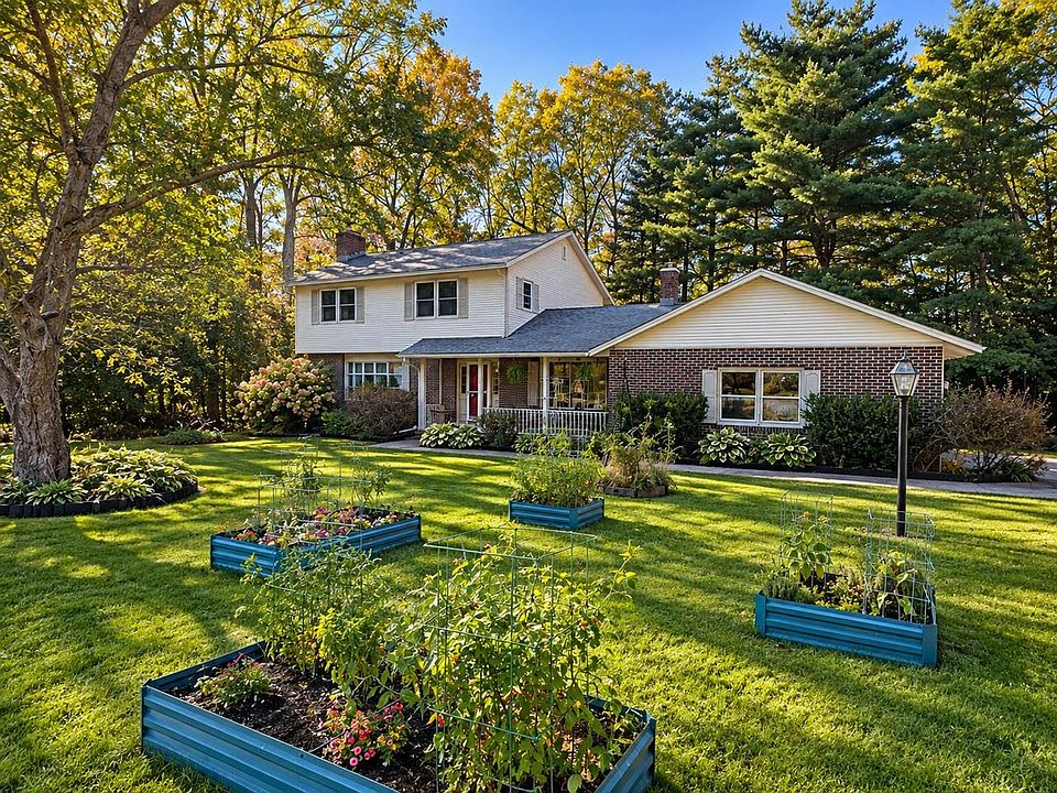 1st image of 458 Olde Orchard Lane
