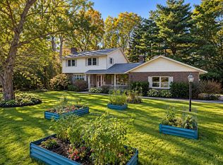 458 Olde Orchard Lane, Shelburne, VT 05482