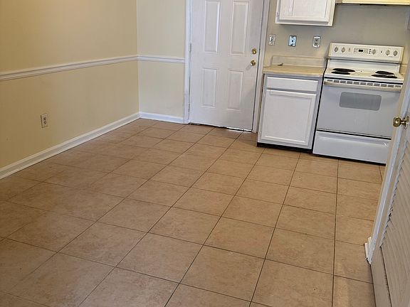 5th image of 2669 Evans Mill Dr