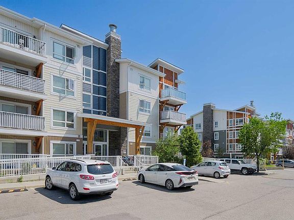 3rd image of 302 W Skyview Ranch Dr NE #6305