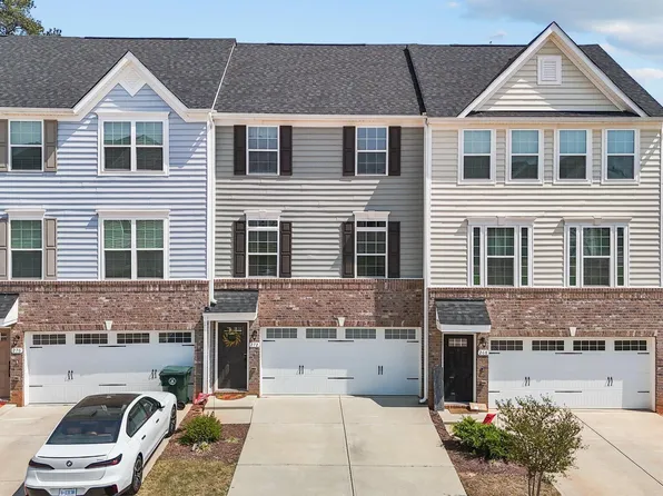 272 Amber Acorn Ave, Raleigh, NC 27603