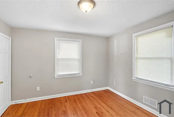 4924 Frankford Ave — Photo 13