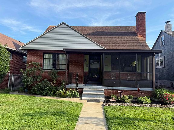 2nd image of 3029 Merrill Ave