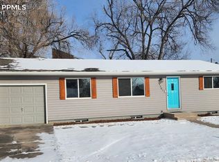 1563 Keaton Ln, Colorado Springs, CO 80909