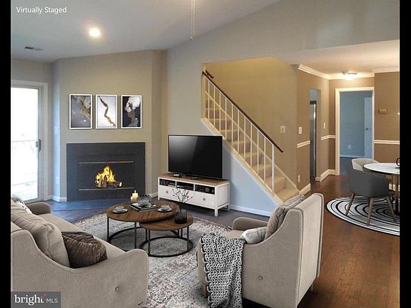 4th image of 13272 Meander Cove Dr #15