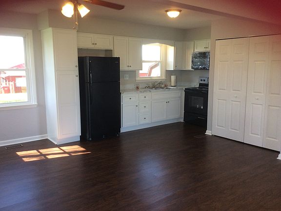 4th image of 29 Elmwood Ct